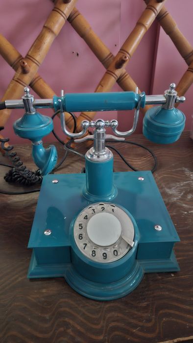 Ретро Телефон Екслузивен