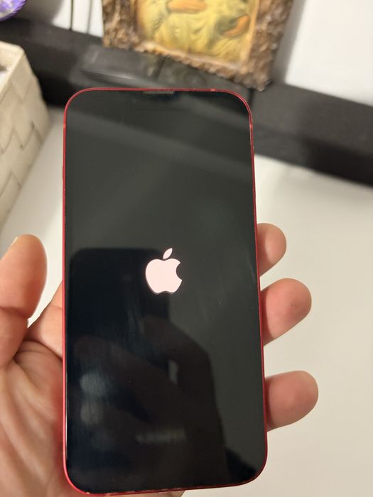 Vand    Iphone   13