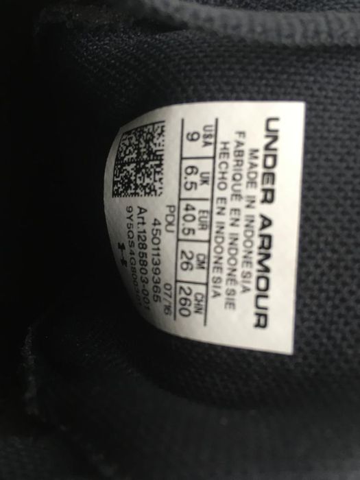 Vând adidași Uander Armour dama, mărimea 40,5