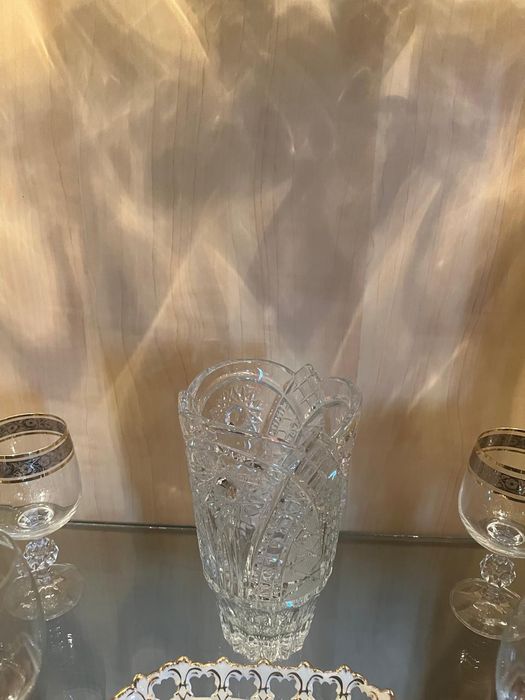 Продам хрустали. В отличном состоянии.