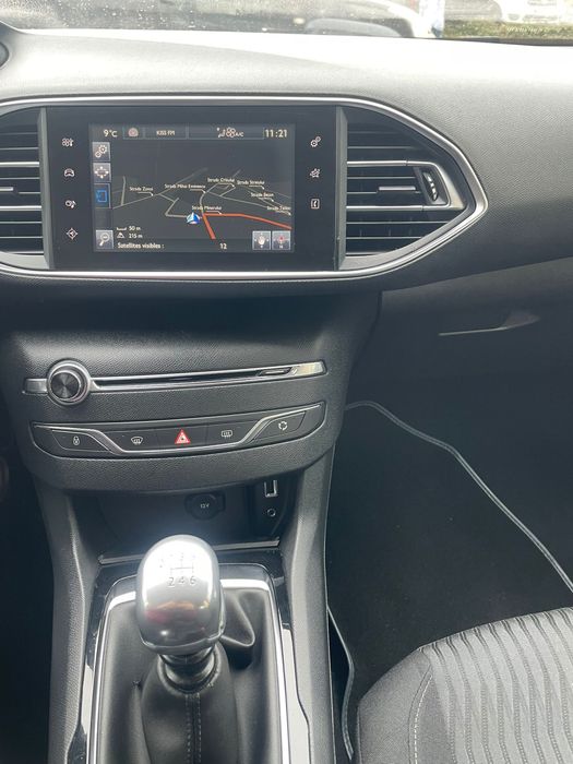 Peugeot 308 - 1.6 benzina - 122.000 KM - An fab. 2014 - Euro 6