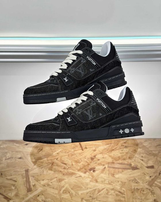 Adidasi Louis Vuitton Trainer Premium