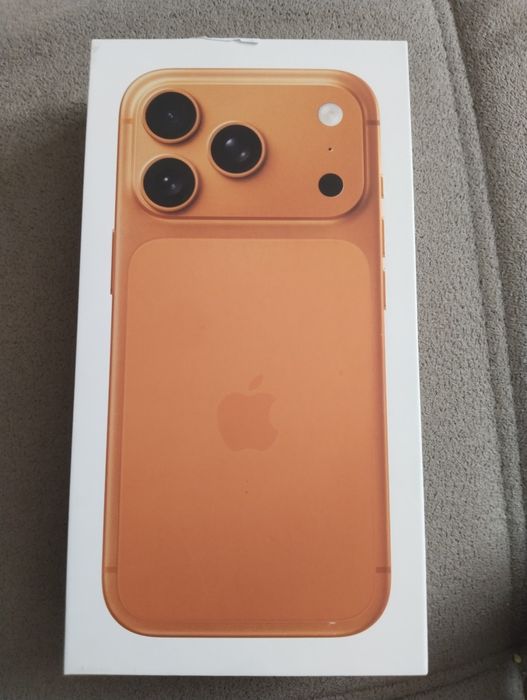 iPhone 17 pro новый в упаковке