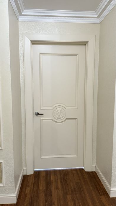 Продам двери 9 штук