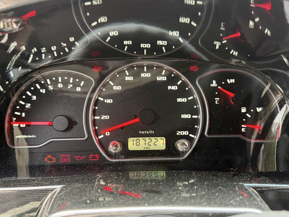 Nexia 16 supir salon kandisaner