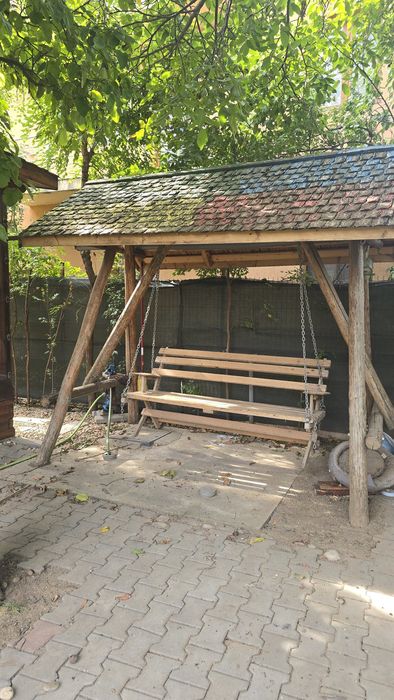 Balansoar lemn grădină