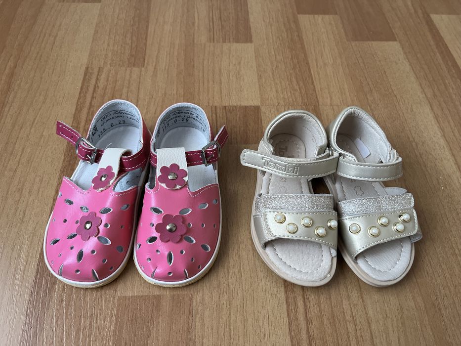 Продам детские сандали