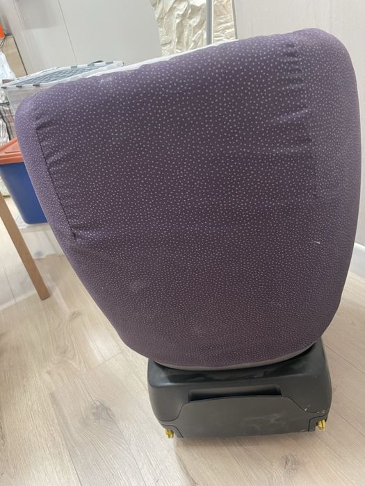 Автокресло с изофикс