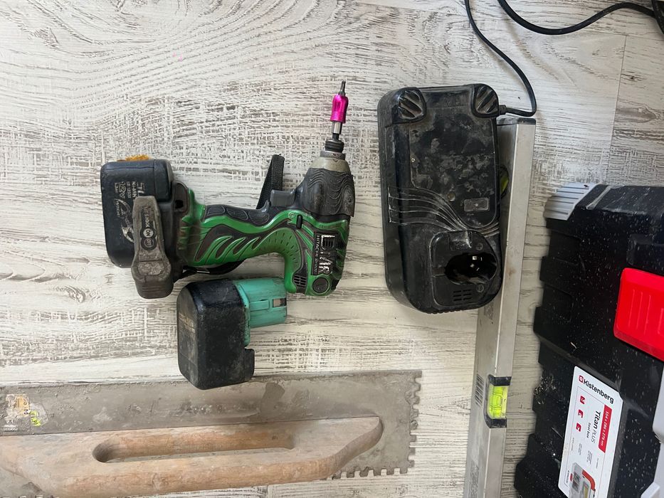 Pachet unelte electrice și manuale + Cutie scule Kistenberg Titan Plus