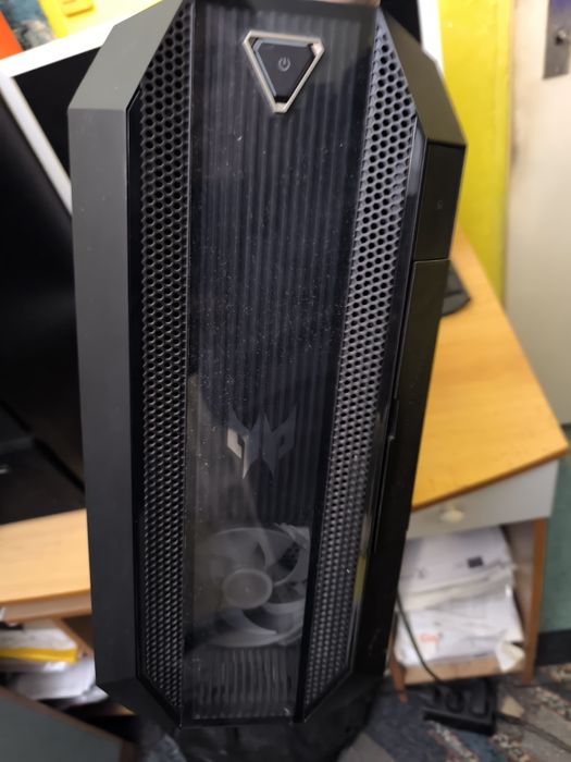 Продавам части от компютър