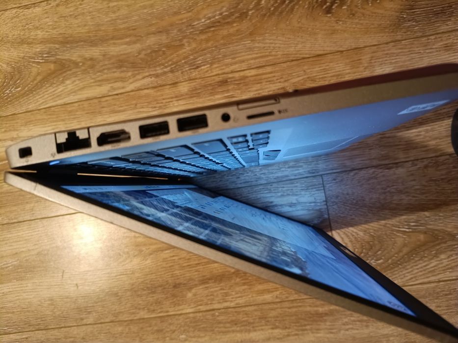 Dell Latitude 5410 i5-10th gen 256ssd Windows 11 Pro