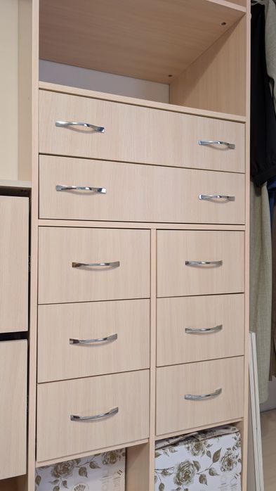 Шкаф-купе в отличном состоянии