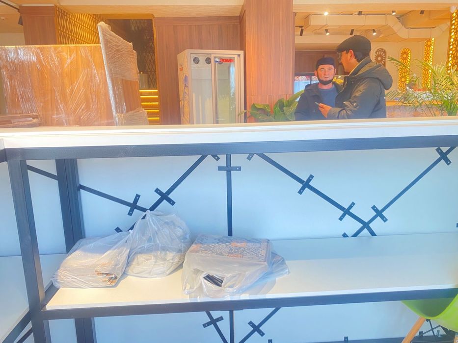 шкаф для салона