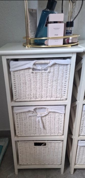 Mobilier de depozitare