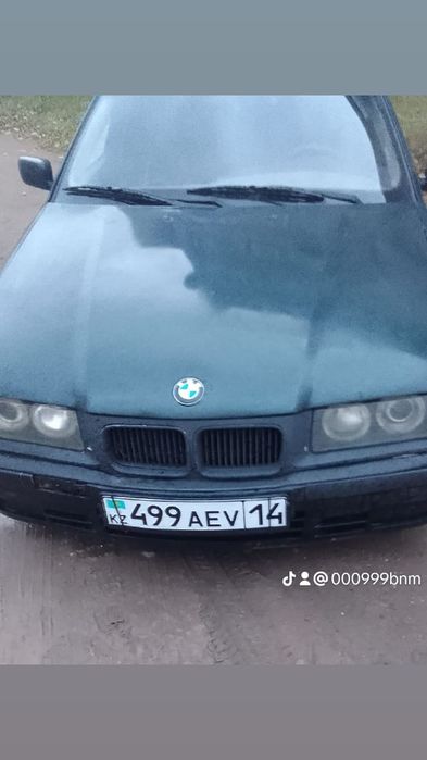 Продам машину 318