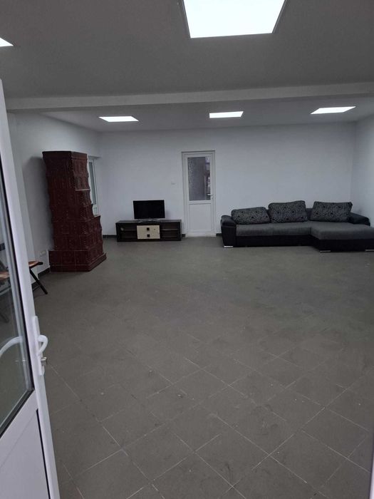 Casa/Spatiu de inchiriat