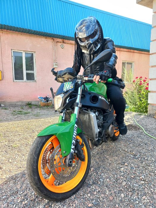 Мото шлем ХИЩНИК