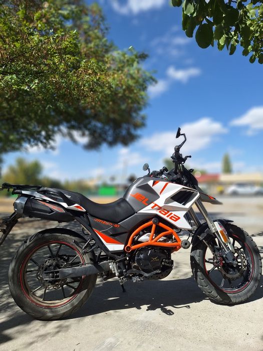 продам мотоцикл 300куб