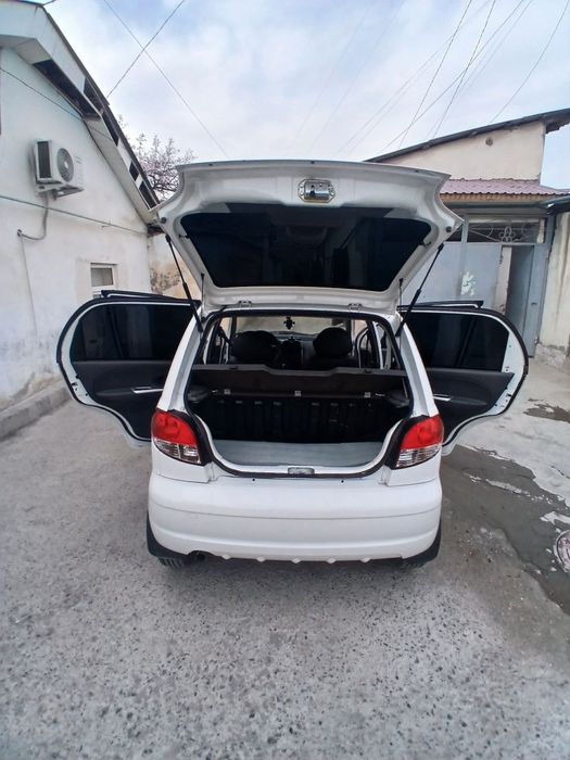 Мошина сотилади, Продаётся Машина