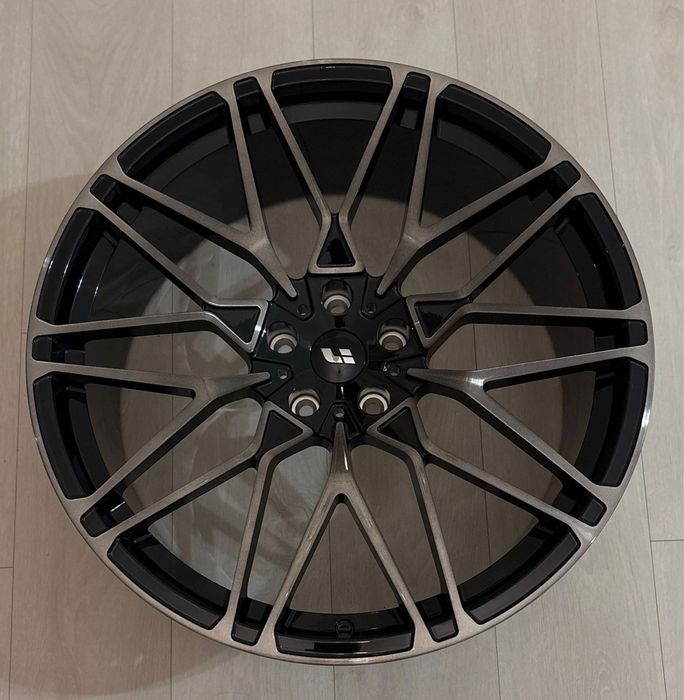 Кованые диски LiXiang R22