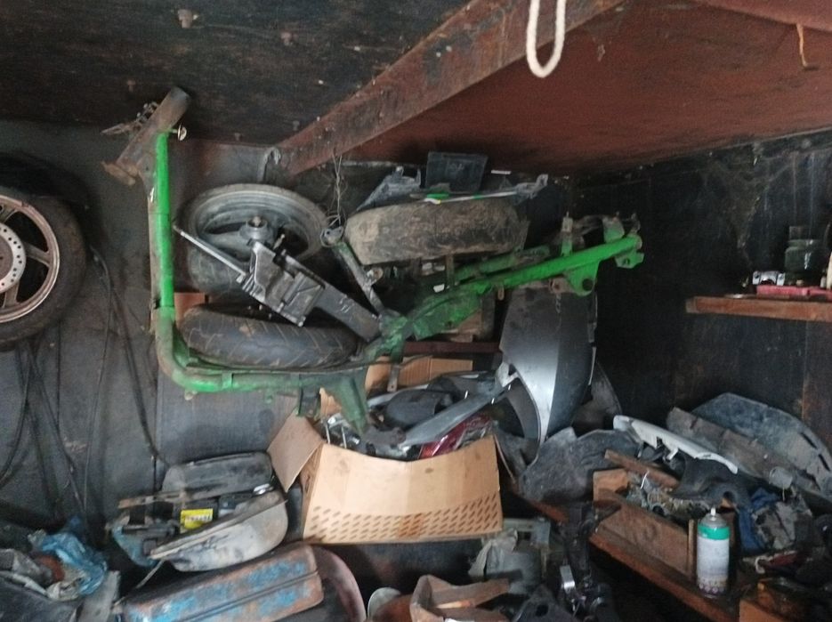 Продам запчасти на скутер