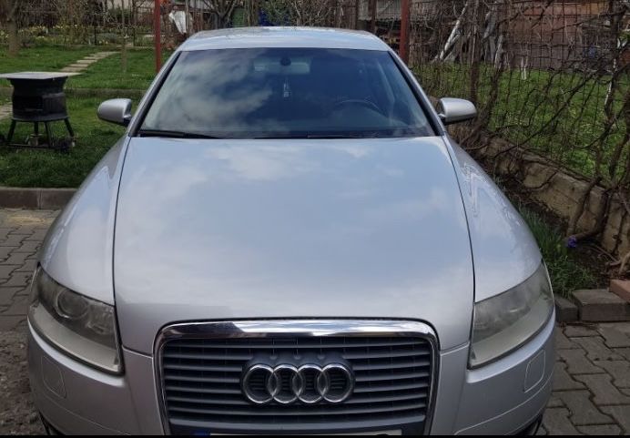 Vând Audi A6, anul 2006, motor 2.0 diesel