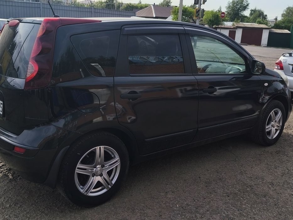 Nissan note 2012 года продам