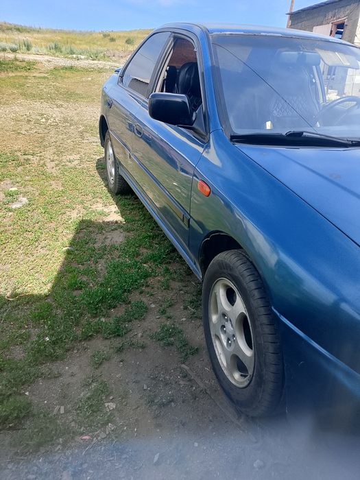 Субару импреза. 1.6 механика. Торг.