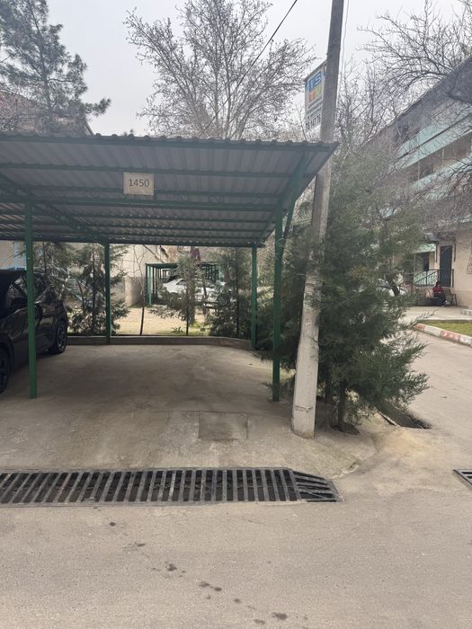 Сдается 3х комнатная на новомосковской 3/1/4