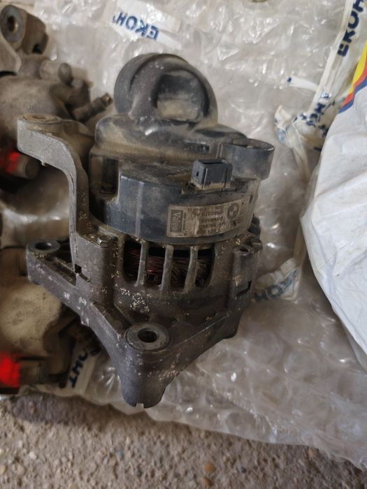 Бмв е39 алтернатор, спирачни апарати, спирачна помпа