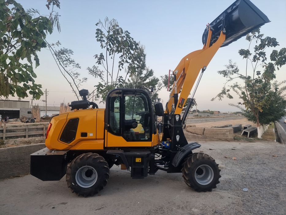 Pogruzchik 0.8 kub