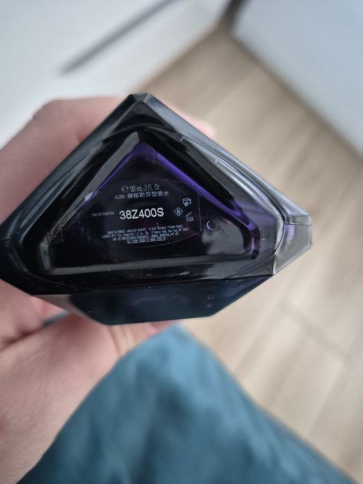 Парфюм Mugler Alien