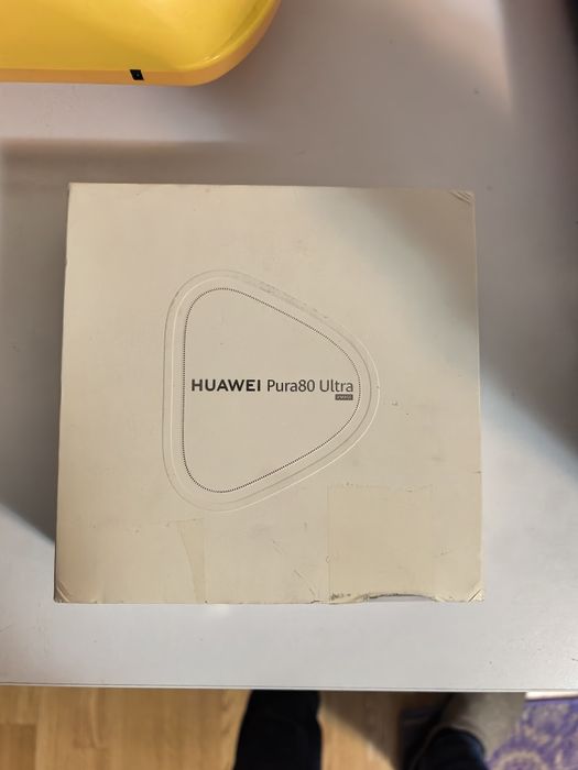 Vând HUAWEI Pura 80 Ultra, 512GB, 16GB RAM, Dual-SIM Black