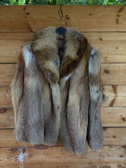 Haină din Blană Naturală de Vulpe (M/L) + Blană Întreagă Tăbăcită BONUS