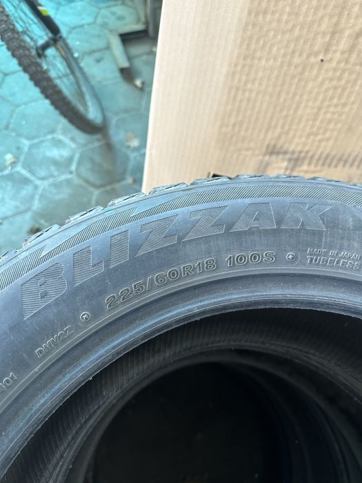 Шины зимние Bridgestone