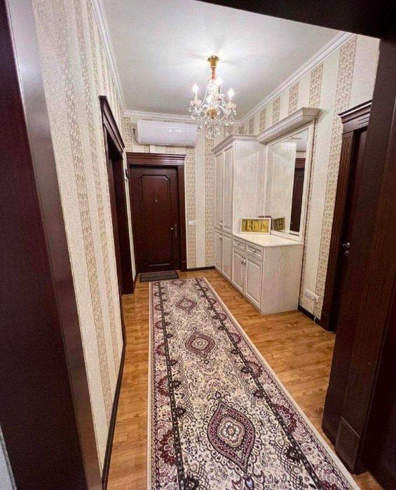 СРОЧНО!Юнусабад 4 хона/1-этаж ЕВРОРЕМОНТ квартира сотилади!
