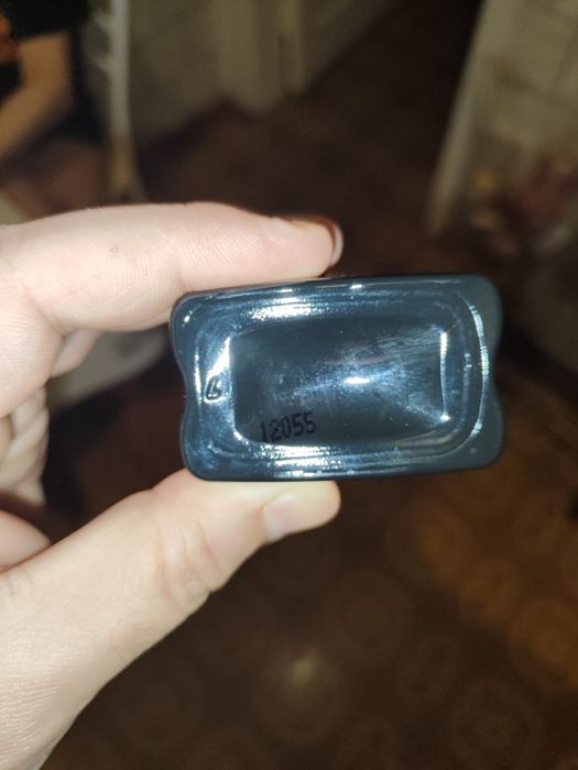 Продам парфюмв амуажи