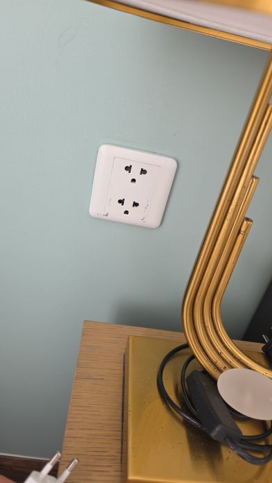 Услуга электрика и сантехники