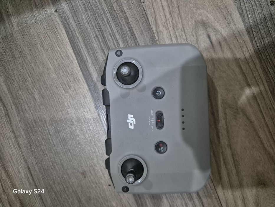 Drona dji mini 2 SE.