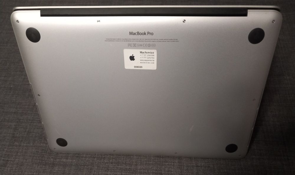 MacBook Pro A1425, Retina display