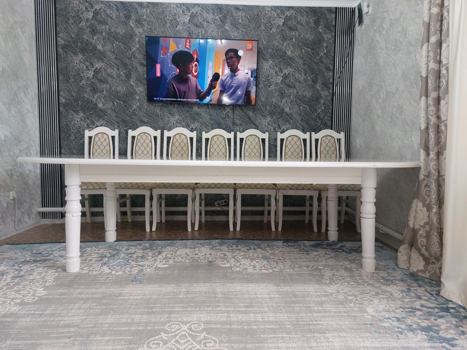 продам стол и 12 стулья