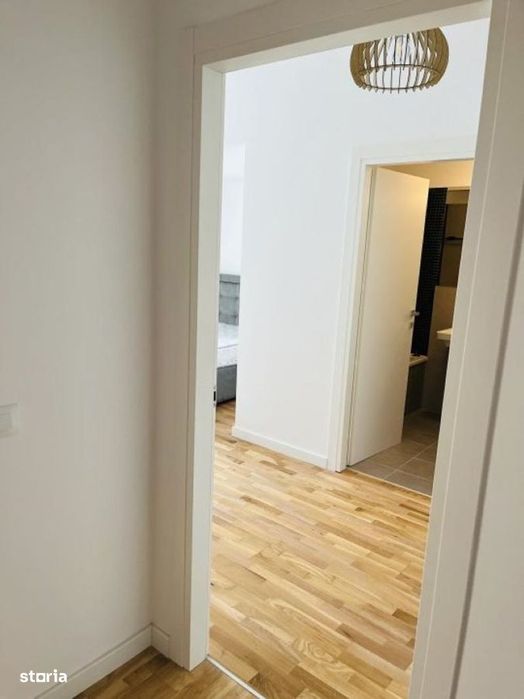 Apartament 4 camere |  81,3mp + 85,19mp curte | Open - Space | Metrou