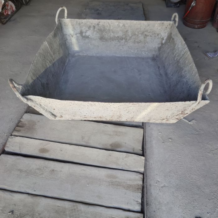 1500/день.Корыто для бетона