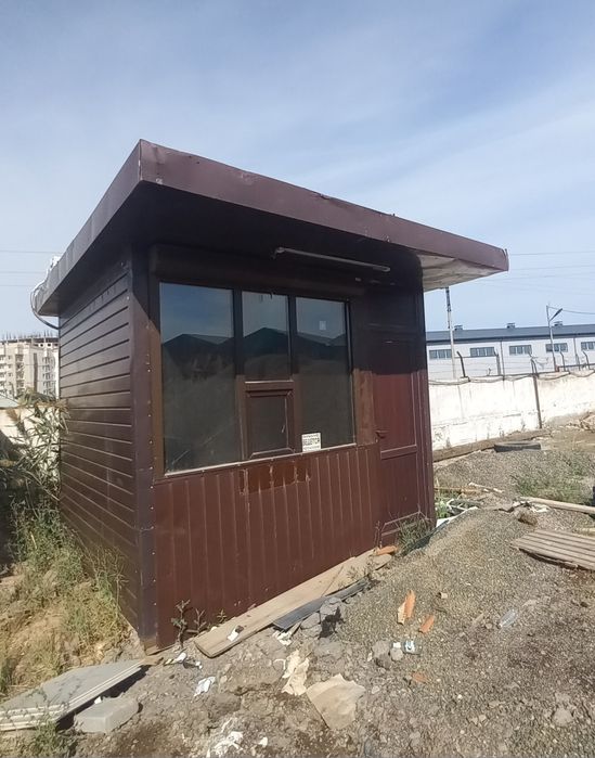 Продаётся киоск.