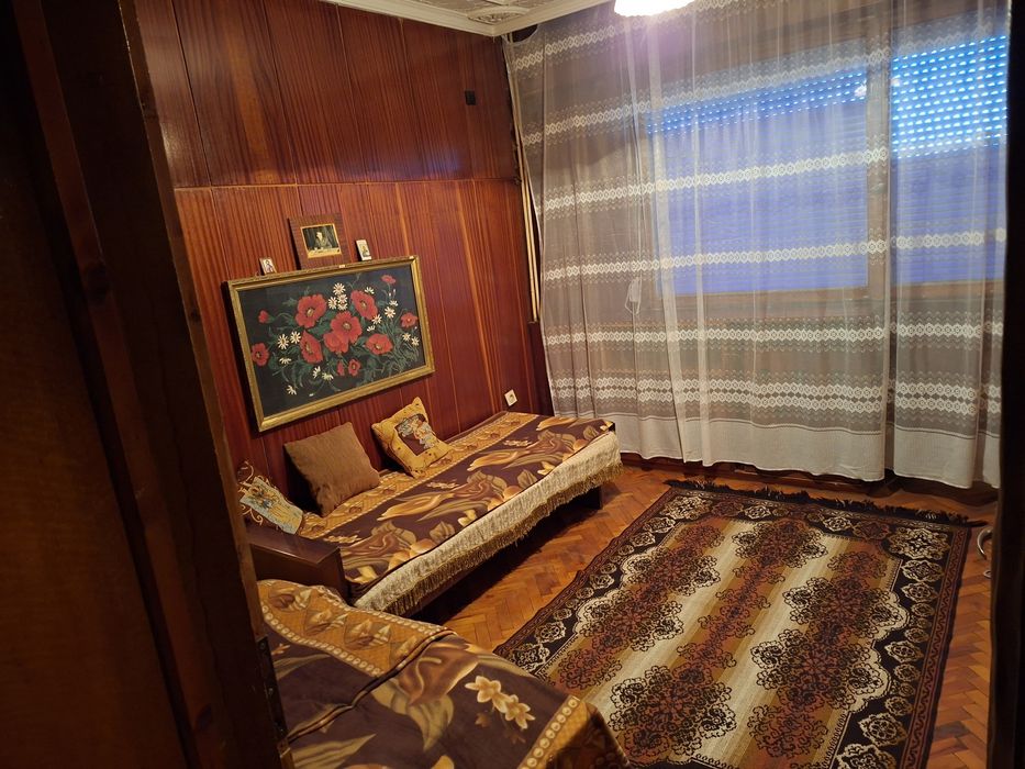 Продава се Двустаен апартамент в Плевен, Сторгозия - 60 кв.м за 697 €/кв.м - Снимка #1