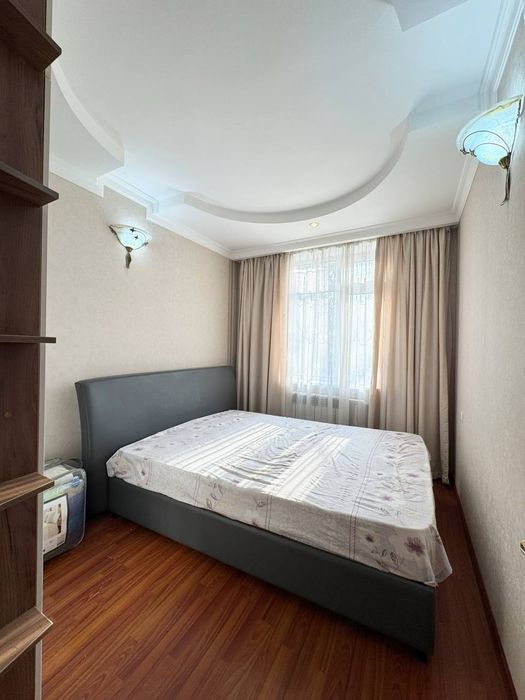Продается 3х ком квартира, ориентир: Ш.Рашидова Голубые Купола, 65м²