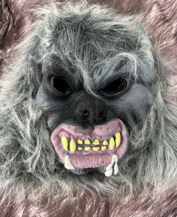 Костюмы новогодние и хэллоуин  хоррор