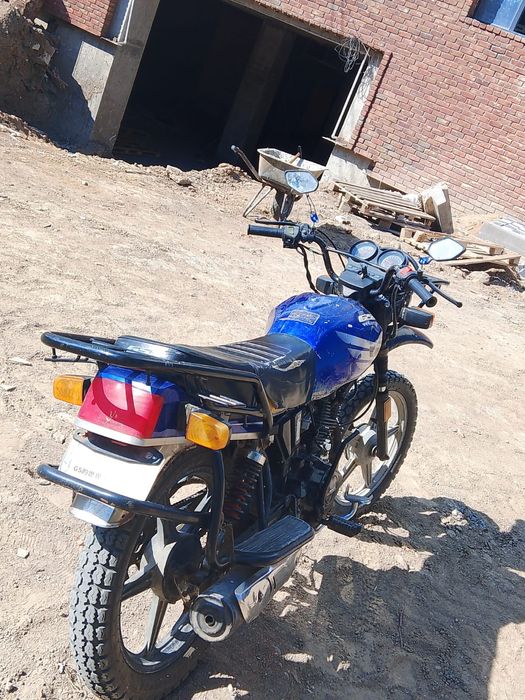 Продам мотоцикл сузуки gsx 200