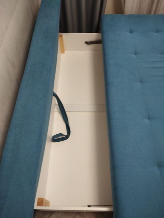 Диван раскладной.