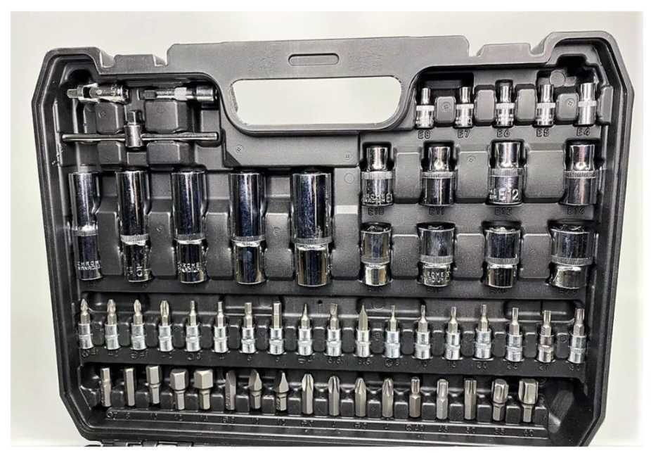 Набор инструментов ключей для автомобиля 121